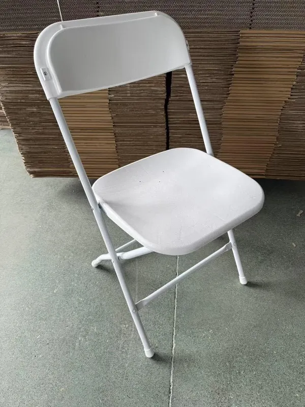 white folding chairs for events and rentals